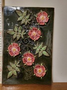 Ceramiczna płytka ścienna z kwiatami dzikiej róży, JIE Gantofta Szwecja