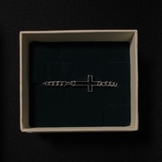 Bransoleta ze stali chirurgicznej 316L z subtelnym krzyżykiem