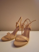 3 x pary butów deezee r.39