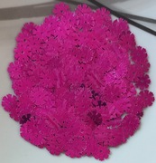 Cekiny łamane różowe kwiatki 10mm 5g 