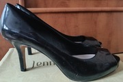 Obcasy marki Vince Camuto rozmiar 39 nowe 