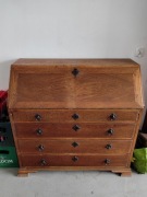 Stary sekretarzyk do renowacji