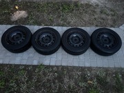Koła na felgach metalowych zimowe 205/55 R16 5x112