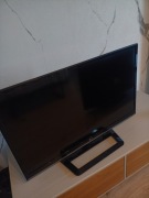 Telewizor LG 42 cale w bardzo dobrym stanie, w pełni sprawny