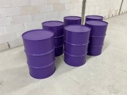 Beczki metalowe 200 l - fioletowe z pokrywkami i obręczami