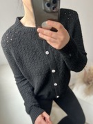 Czarny, miękki, kaszmirowy, rozpinany sweterek