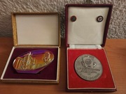 Pamiątki sportowe rok 1964 Cena za komplet 