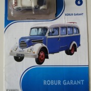 KULTOWE AUTOBUSY PRL DEAGOSTINI 1/72  ROBUR GARANT
