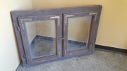 Stare drewniane okno nigdy nie montowane. Wymiary 92cm x 65cm