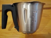 Misa Monsieur Cuisine Plus, sama GÓRA. 