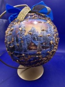 bombka ręczna praca zimowy krajobraz 15cm na stojaku 