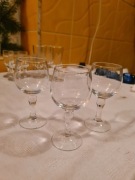 3 kieliszki z lat 60, delikatne szkło, 50 ml.