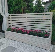 Donice ogrodowe z pergolą 