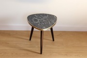 Kwietnik w stylu rockabilly marmurek lata 60