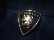 Peugeot 404 piękny stary emblemat na grill 