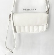 Biała torebka Primark na ramię z paskiem