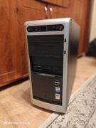 Komputer retro z Windows Xp