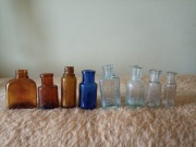 Stare mini buteleczki apteczne