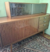 Kredens klasyka vintage z PRL