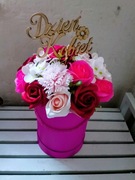 Flowerbox mydlany na prezent Dzień Kobiet 