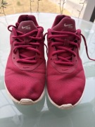 Buty Nike Air damskie cherry 41