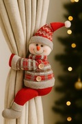 Świąteczny uchwyt do zasłon – bałwanek dekoracja bożonarodzeniowa