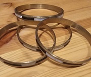 Bransolety 1 szt w kolorze złoty, perłowo i czarnym