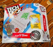 Tech Deck X-connect Flip N' Grind Rampa