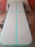 KIKILIVE Mata Gimnastyczna Dmuchana Airtrack 300x100x10 cm + Pompka