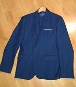 Garnitur męski koloru granatowego idealny stan.