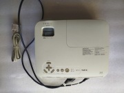 Projektor NEC NP115
