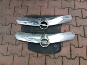 Chrom atrapa Opel Corsa D 475498858, 13223226 GM