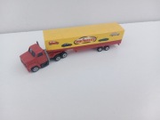 Samochód  ciężarowy MAJORETTE  skala 1/100 .