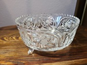 Okrągła kryształowa misa na nóżkach