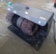 Urządzenie do czyszczenia butów Beem