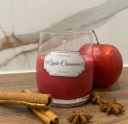 Naturalna Świeca Sojowa o zapachu Jabłko z cynamonem - Jesieniara
