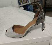 Srebrne czółenka na szpilce 8 cm