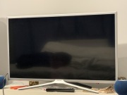 Telewizor Samsung 32" Full HD Smart TV K5600 Seria 5 UE32K5600AW