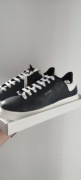Nowe sneakersy Guess, skórzane, czarne i białe, rozmiar 41