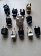 Wtyczki bakelitowe PRL plus oprawka