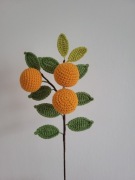 Kwiaty na szydełku Gałąź mandarynki