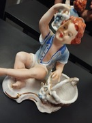 Figurka Stara Arpo wys 16 cm 