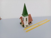 Domek  kościół budowla  skala HO .