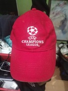 Czerwona czapka z daszkiem uefa champions league warka