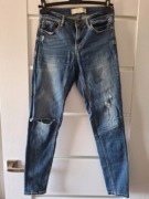 Stradivarius dżinsy skinny damskie r. 36 S przetarcia, dziury