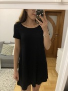 Krótka czarna materiałowa sukienka z krótkim rękawem cropp