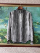 elegancka cienka lejąca bluzka wizytowa z kołnierzykiem do pracy