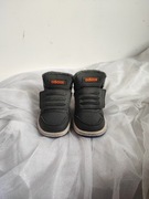 Buty dla chłopca adidas rozm.22