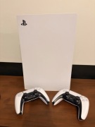 PlayStation 5 ( Fat ) + 2 pady DualSense