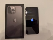 Apple iPhone 13 Pro 1TB Grafitowy + słuchawki + kabel ładujący